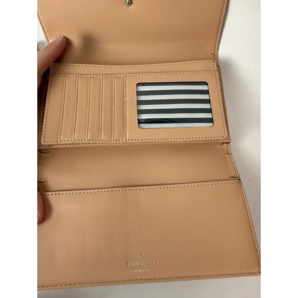 Kate Spade New York Pebbled Leather Trifold Wallet Cream Black Colorblock